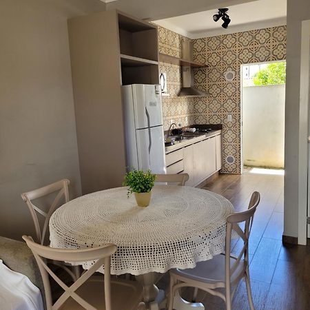 Excelente Sobrado Confortavel No Centro De Tijucas Proximo As Praias ภายนอก รูปภาพ